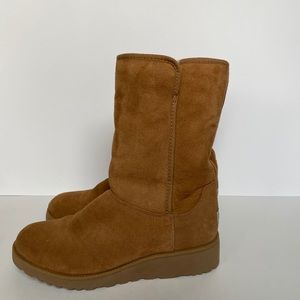Wedge calf high ugg tan boots
